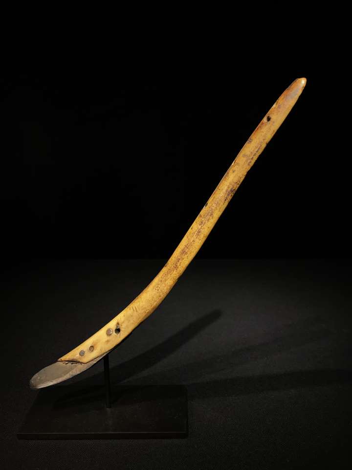 Eskimo “crooked” knife with a riveted iron blade